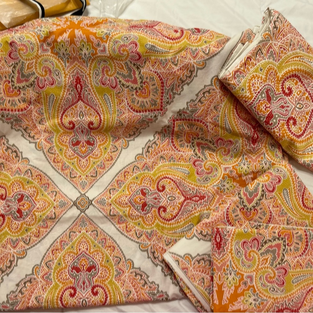 Pottery Barn King Duvet cover, 2 king size shams, and one Euro pillow case.